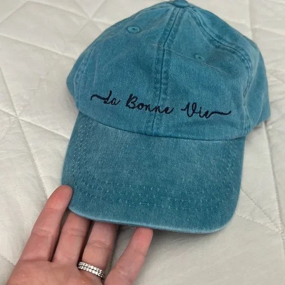 The good life hat - la Bonne vie French - Picture 1 of 15